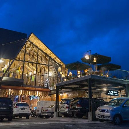 Ethes Coworking - Coliving & Lounge Hotel Ngaglik ภายนอก รูปภาพ