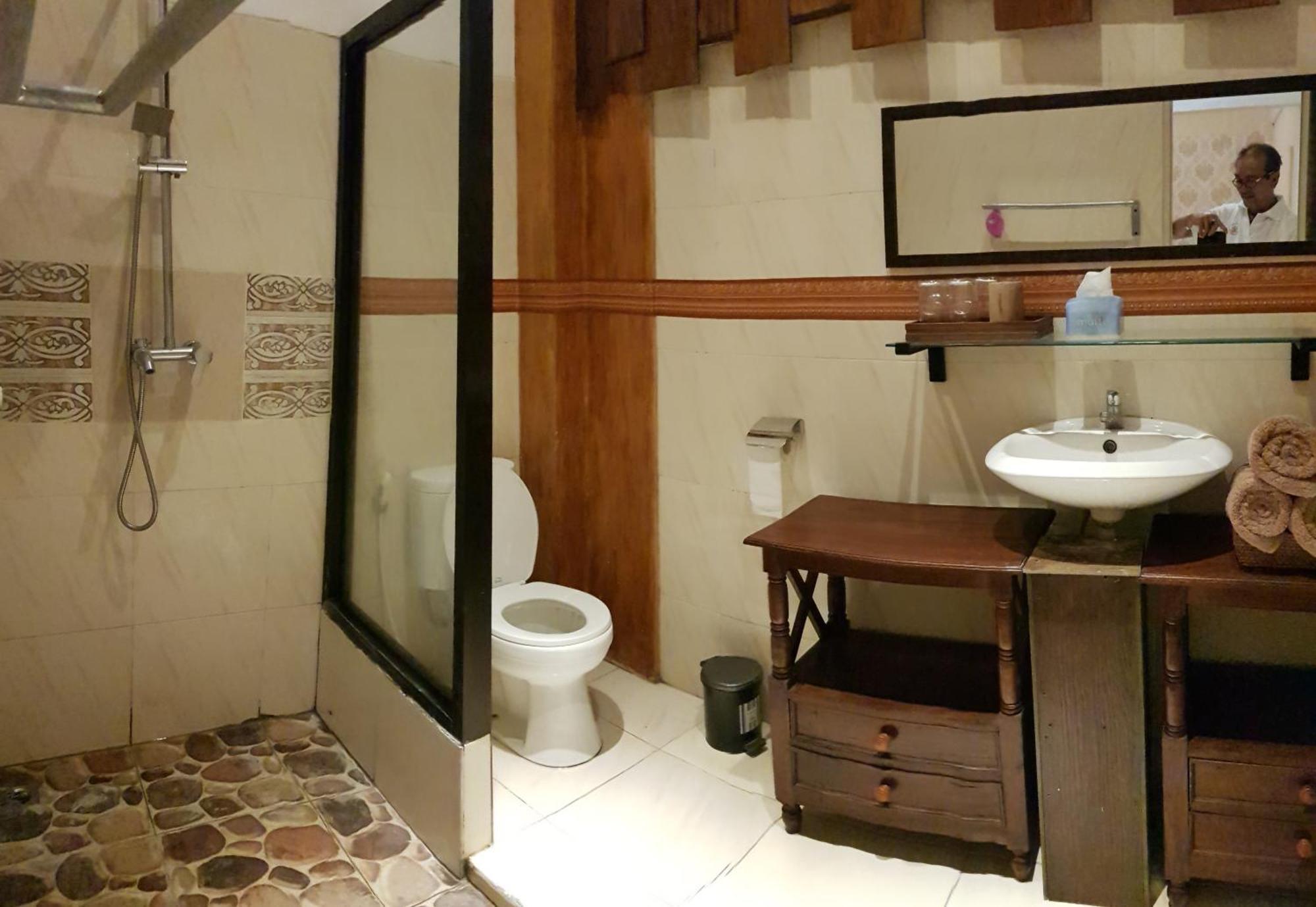 Ethes Coworking - Coliving & Lounge Hotel Ngaglik ภายนอก รูปภาพ